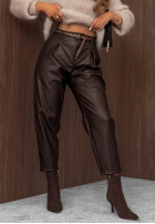 Skórzane Pantaloni mom fit z paskiem Pretty Autumn ciocolatii