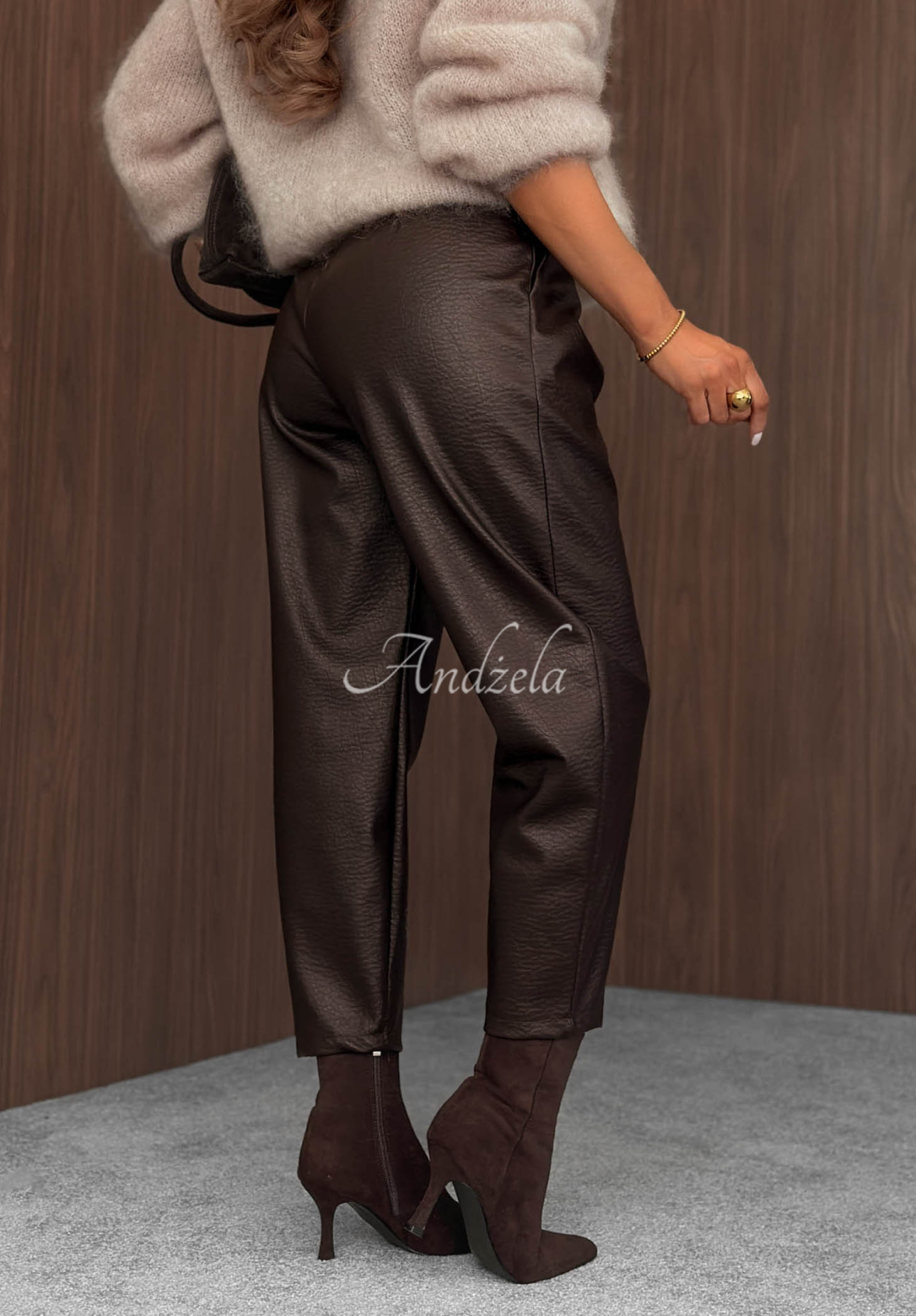 Pantaloni din piele mom fit cu curea Pretty Autumn