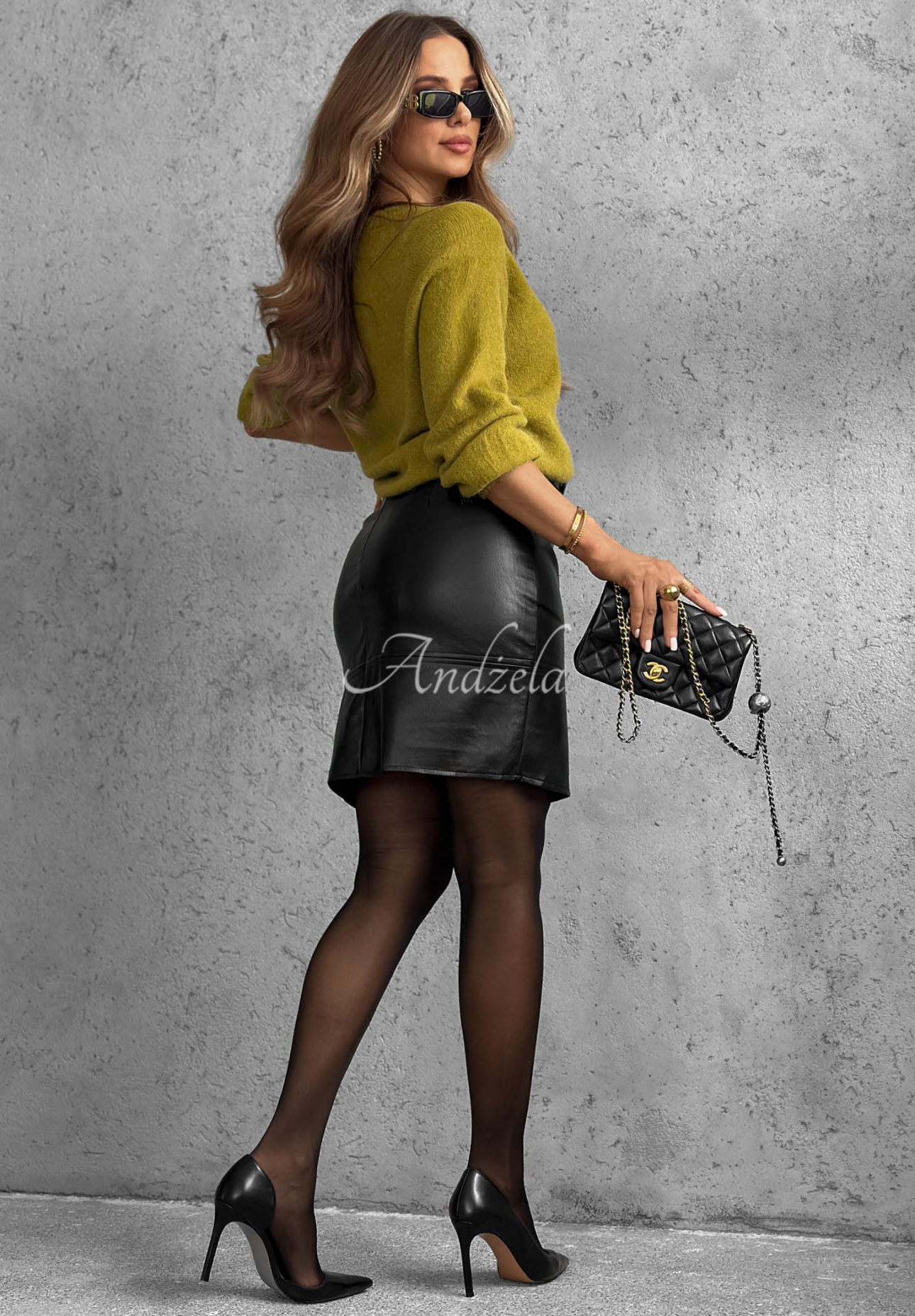 Fustă din piele cu fantă și curea Soft Desire