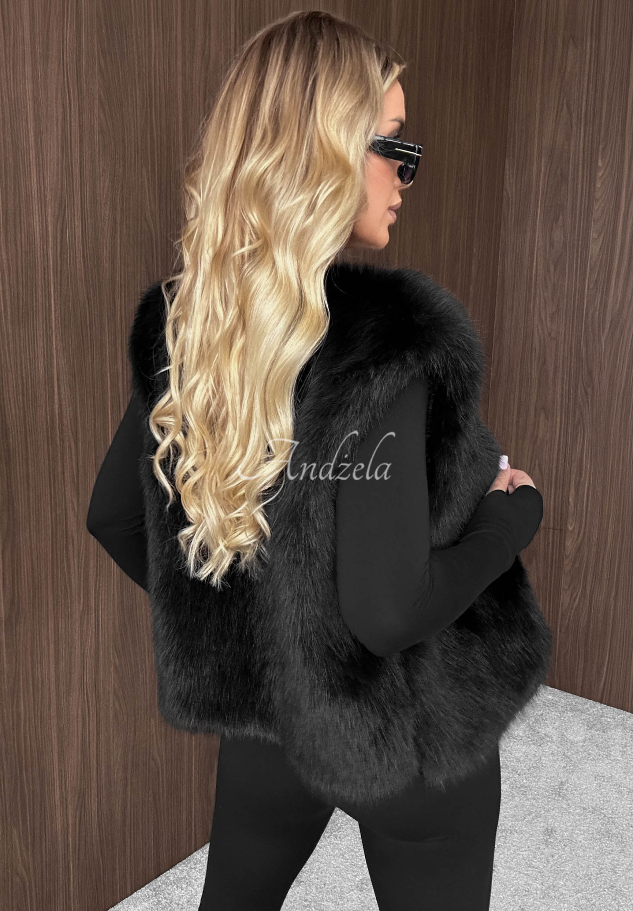 Vestă scurtă din blăniță Cozy Fur