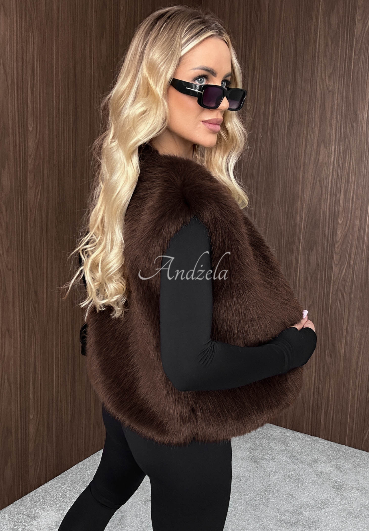 Vestă scurtă din blăniță Cozy Fur
