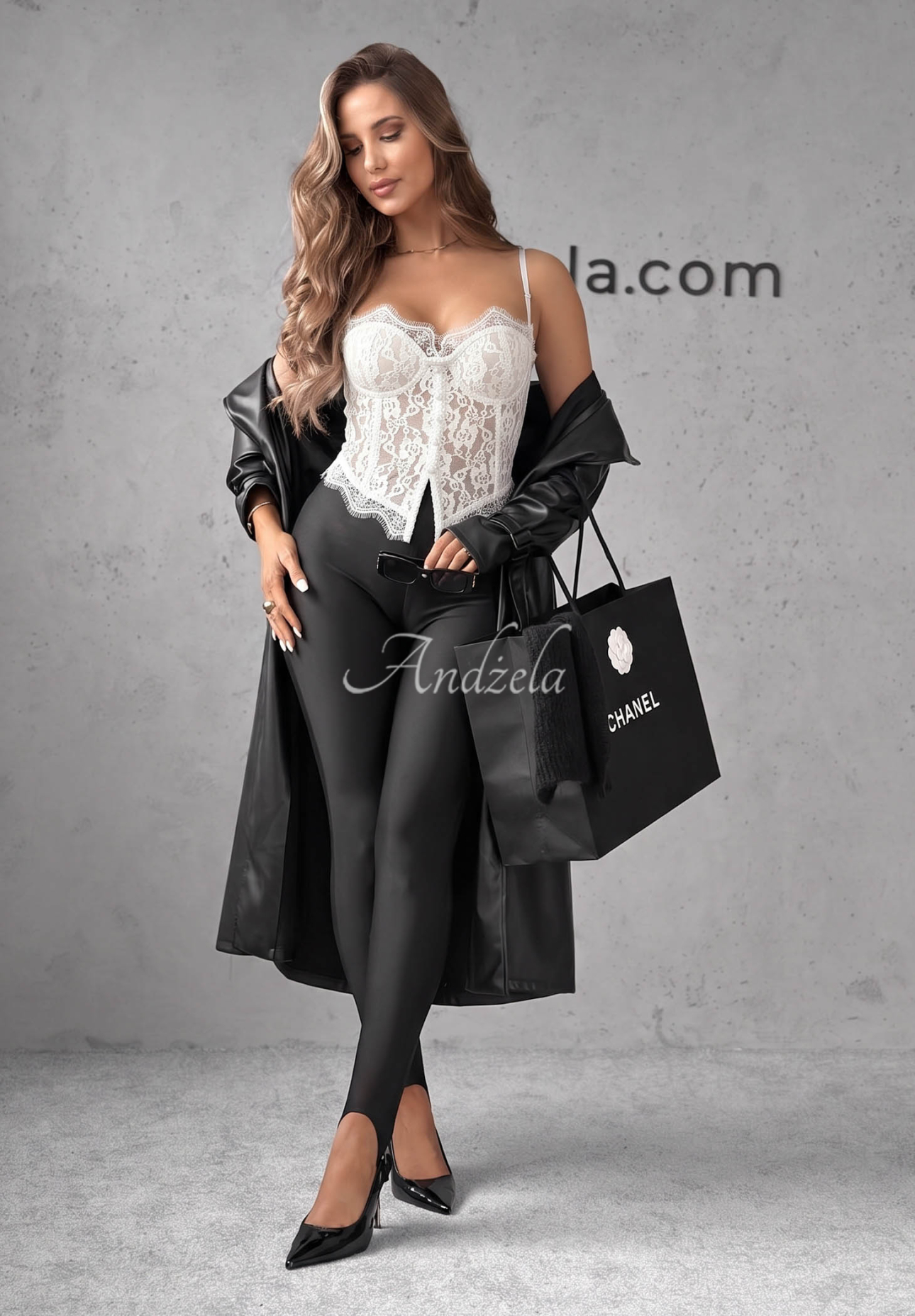 Top                                       tip corset cu dantelă Chloe