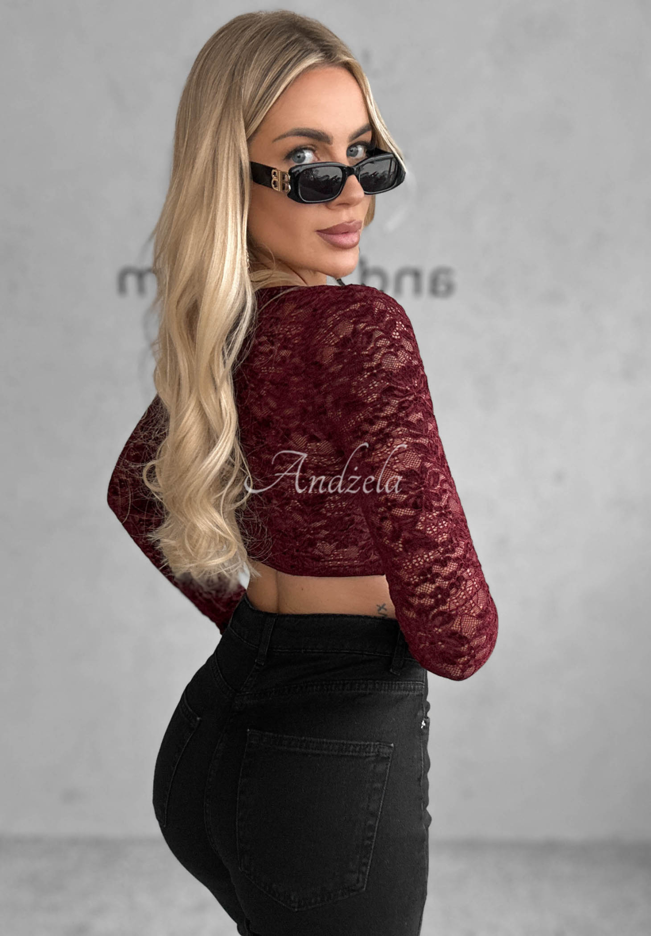 Top                 corset scurt din dantelă Last Dance