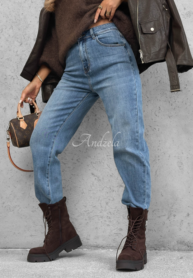 Blugi mom fit Quiet Days