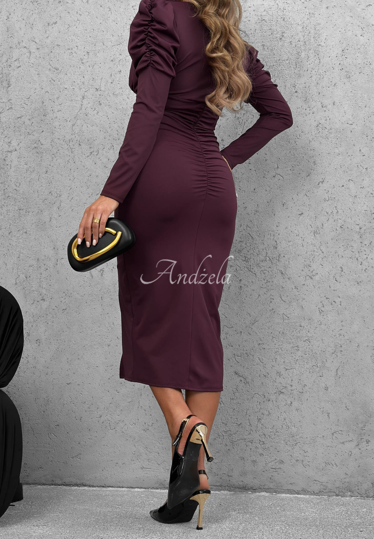 Rochie midi mulată cu pliuri și mâneci bufante Midnight Fantasy