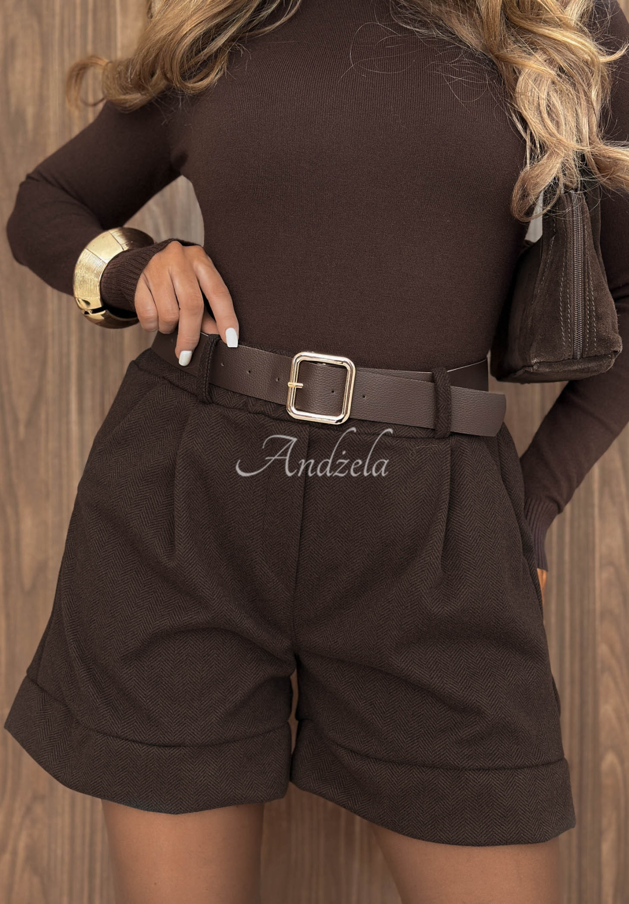 Pantaloni scurți din vâscoză cu curea Smart Look
