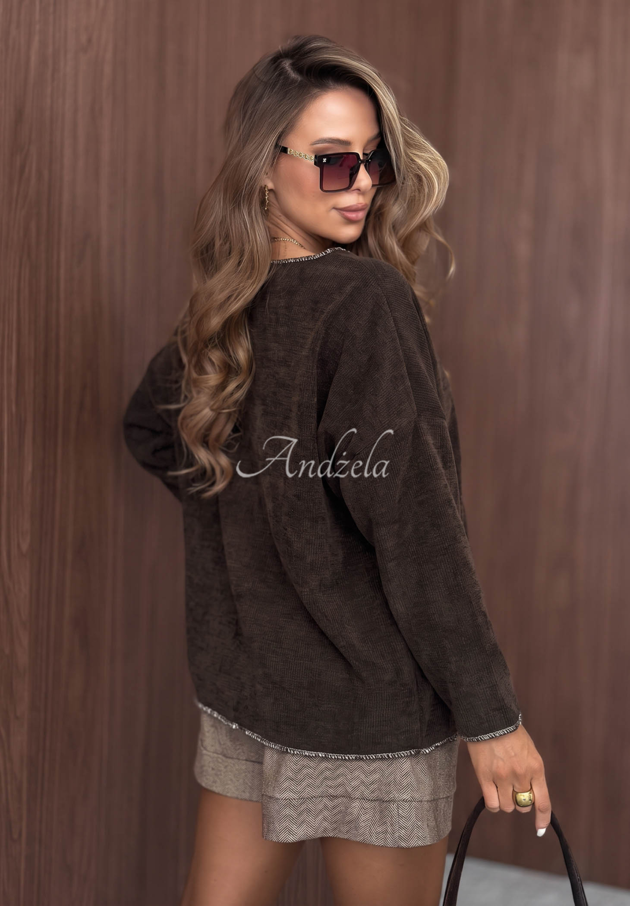 Pulover ușor oversize din vâscoză cu imprimeu The Most Beautiful