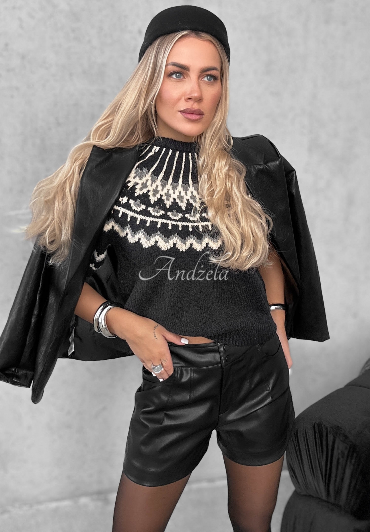 Pulover cu mâneci scurte și modele Mine October