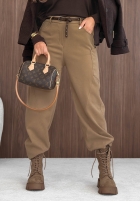 zamszowe Pantaloni mom fit z paskiem Lucky Fall ciocolatii
