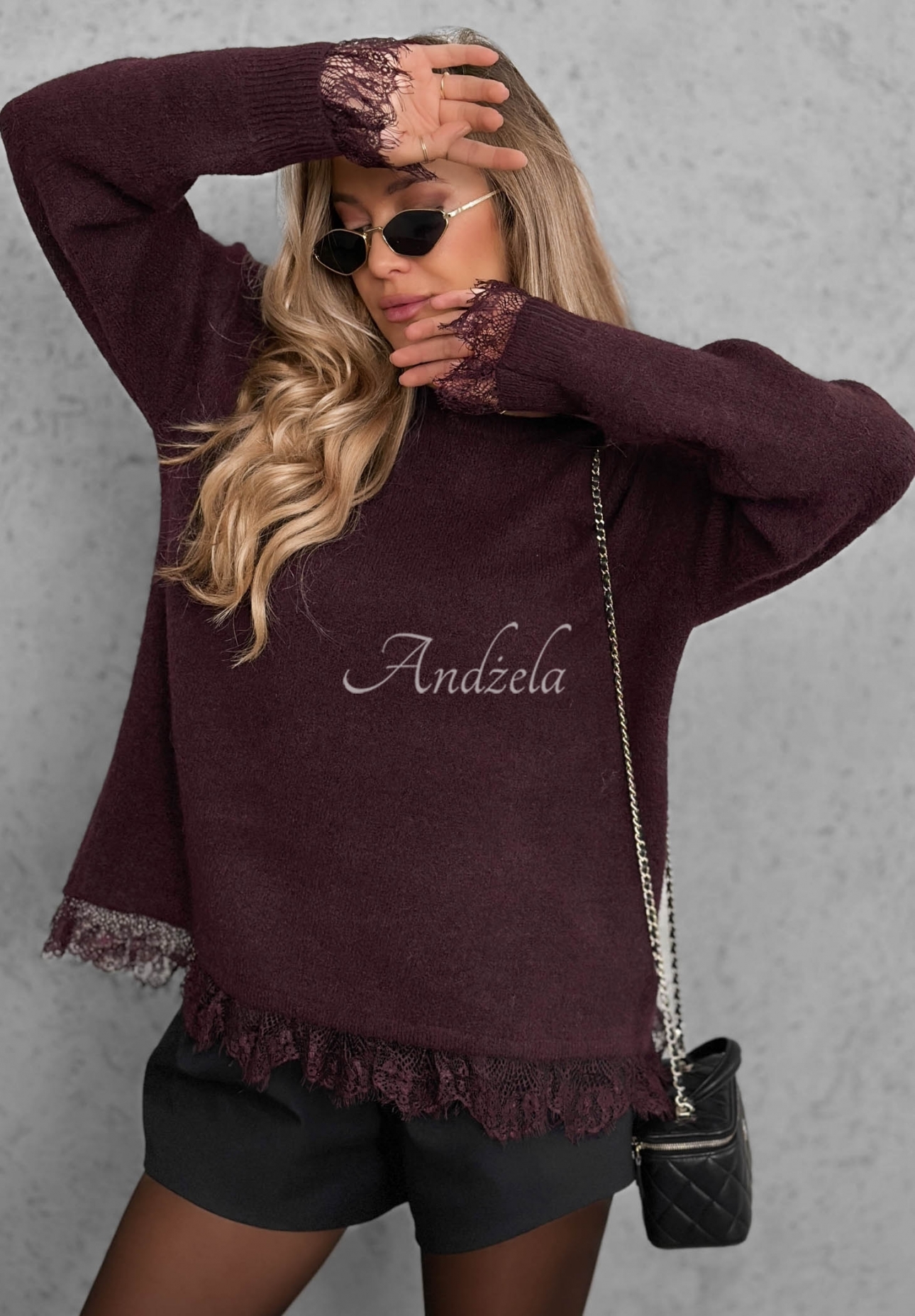Pulover oversize cu lână și dantelă Cozy Softness