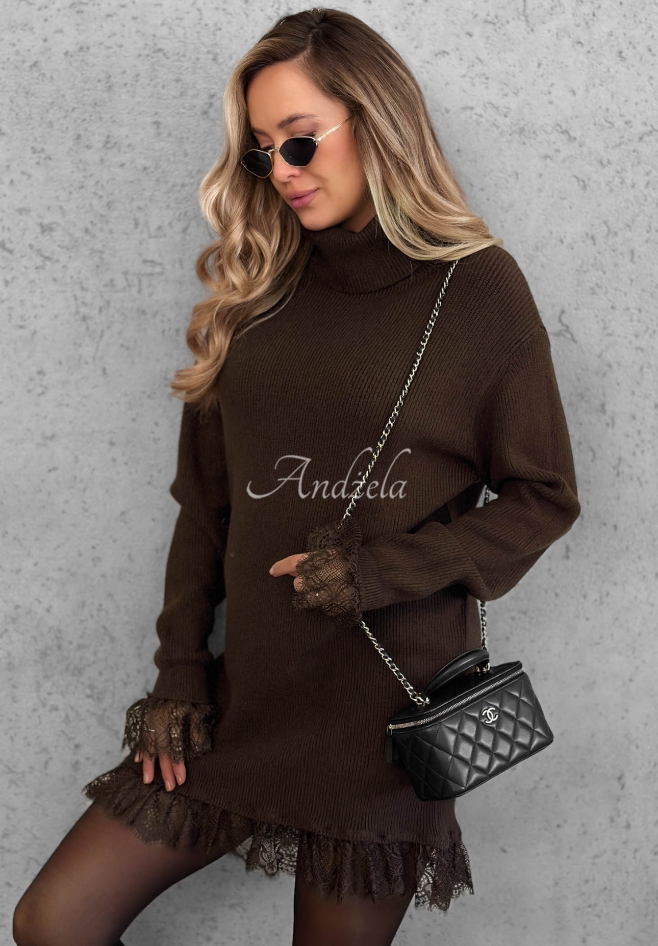 Rochie-pulover din viscoză cu guler înalt și dantelă Autumn Spell