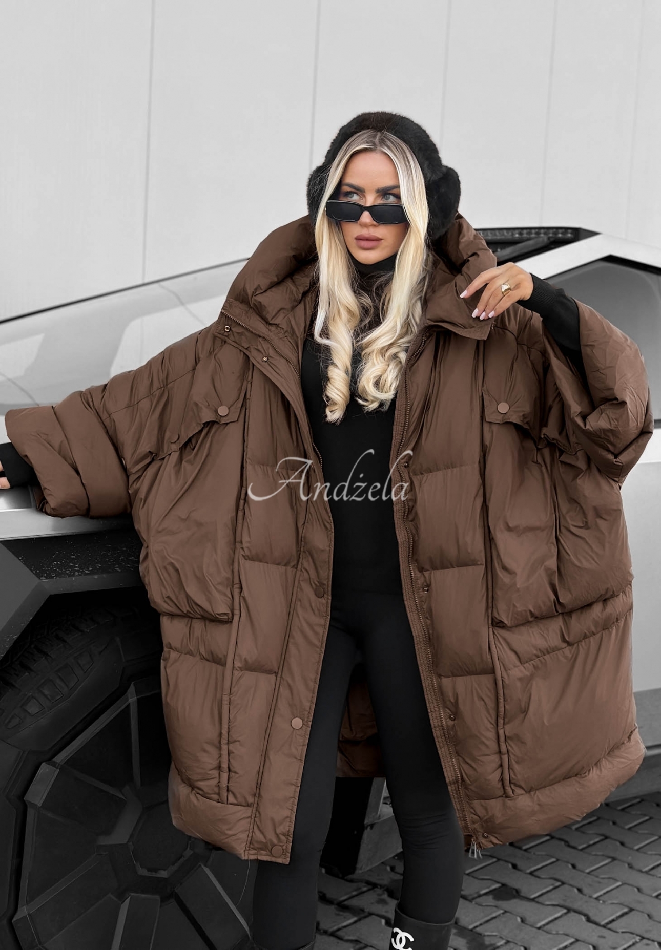 Geacă oversize din puf cu glugă Frozen Tale