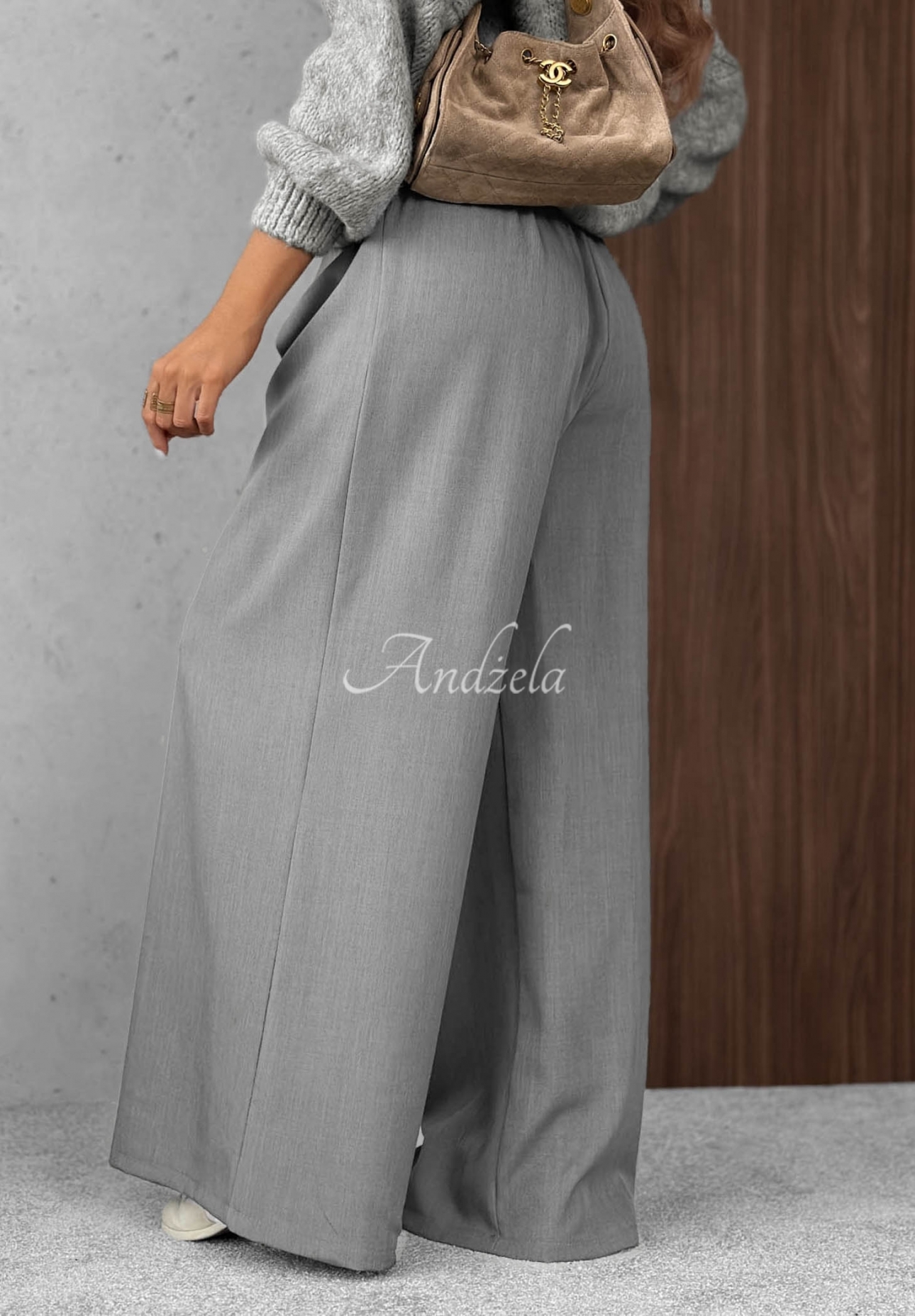 Pantaloni eleganți wide leg cu pliuri Timeless Poise