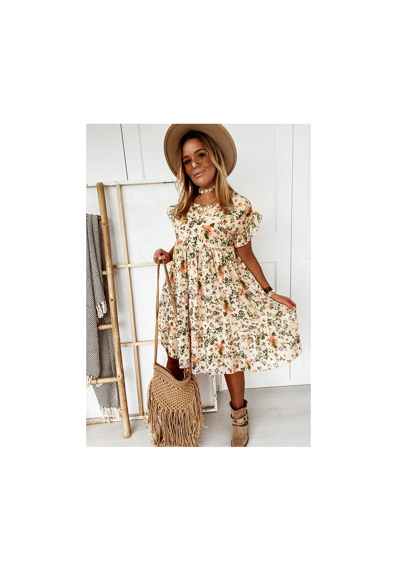 Rochie cu model floral Bellarose